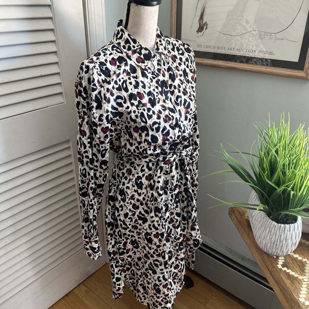 Foxcroft Shirt Dress Womens 12 Cheetah Print Belted Wrinkle Free Cotton Classic - Picture 3 of 11